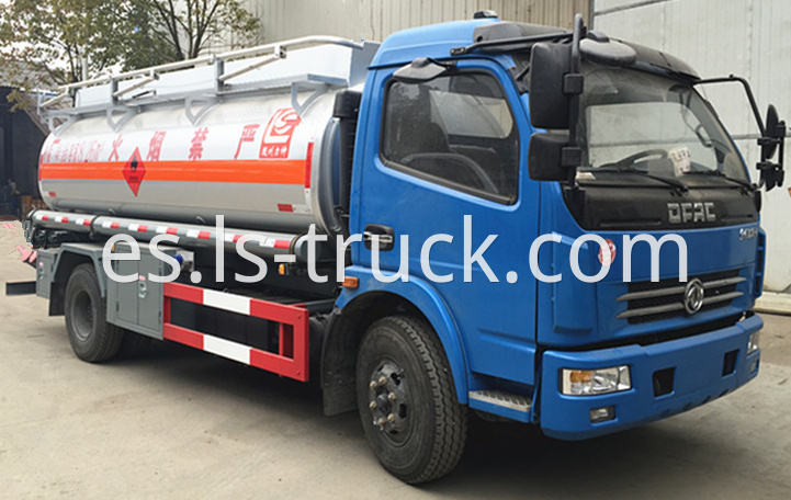 light fuel tank truck